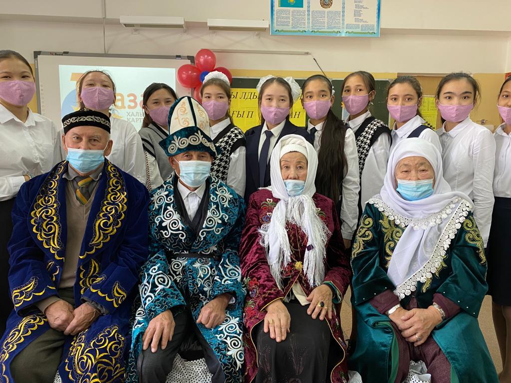 “Ақылды қария-ағып жатқан дария ”