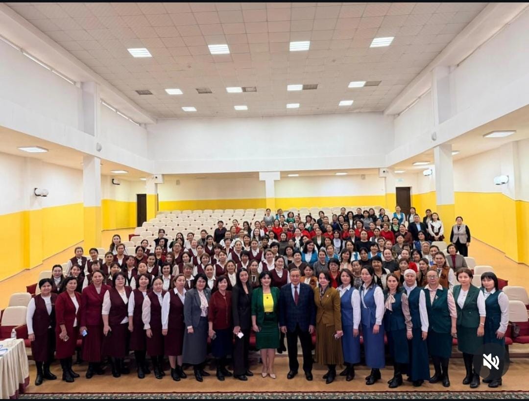 «Парасат» орденінің иегері Асқарбек Қабыкенұлы Құсайыновпен  кәсіби деңгейде кездесу өтті.